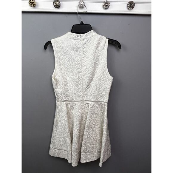 Cynthia Rowley‎ Textured Cocktail dress Womens 4 White Gold metallic Pockets NEW - Picture 4 of 12